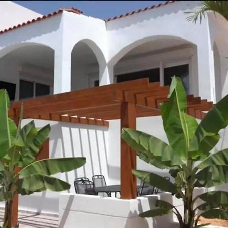 Gezellige Villa Met Prachtig Zicht En Zwembad Arona  Eksteriør bilde